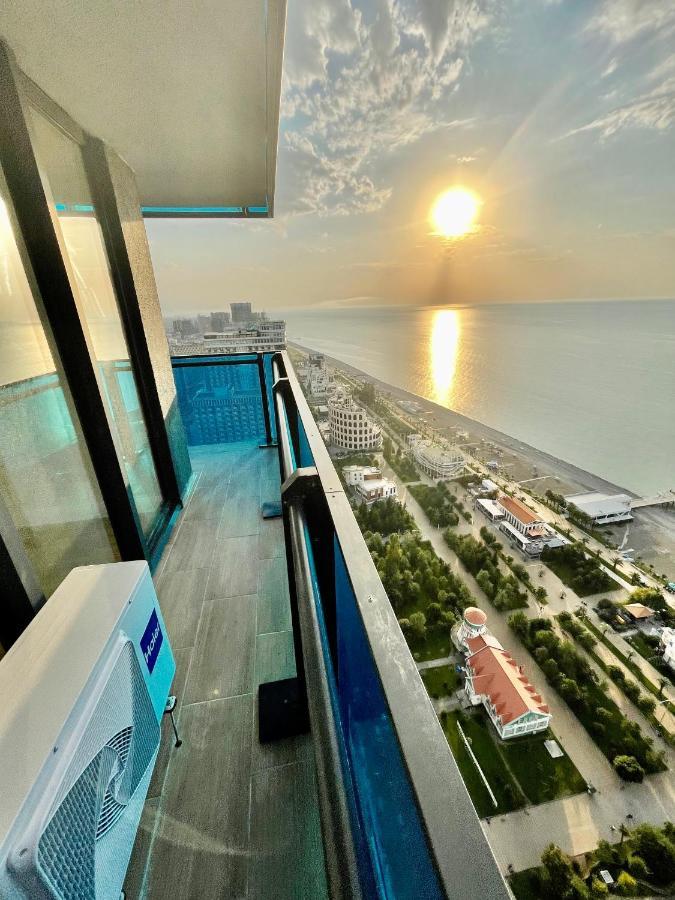 Panorama Aparthotel Orbi City Батумі Екстер'єр фото