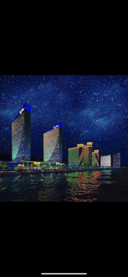 Panorama Aparthotel Orbi City Батумі Екстер'єр фото