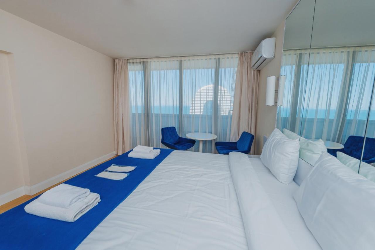 Panorama Aparthotel Orbi City Батумі Екстер'єр фото
