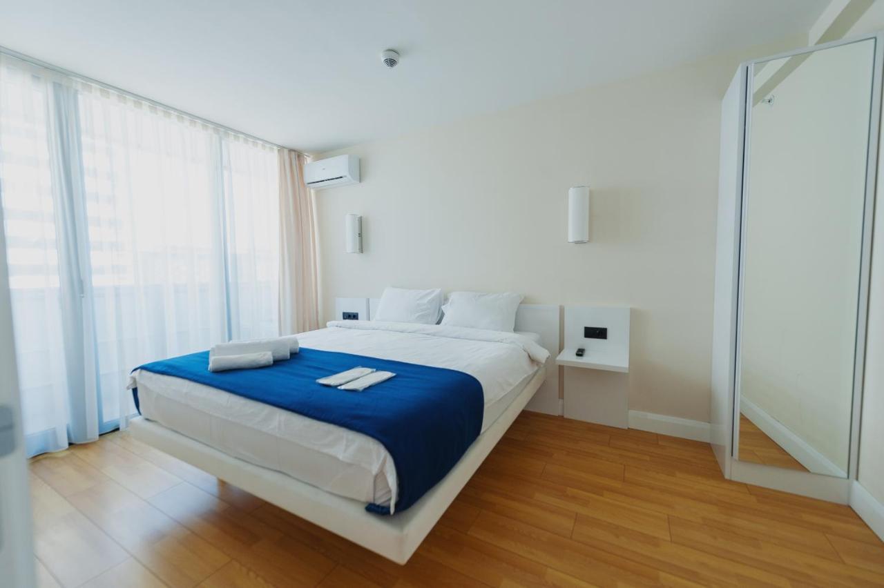 Panorama Aparthotel Orbi City Батумі Екстер'єр фото