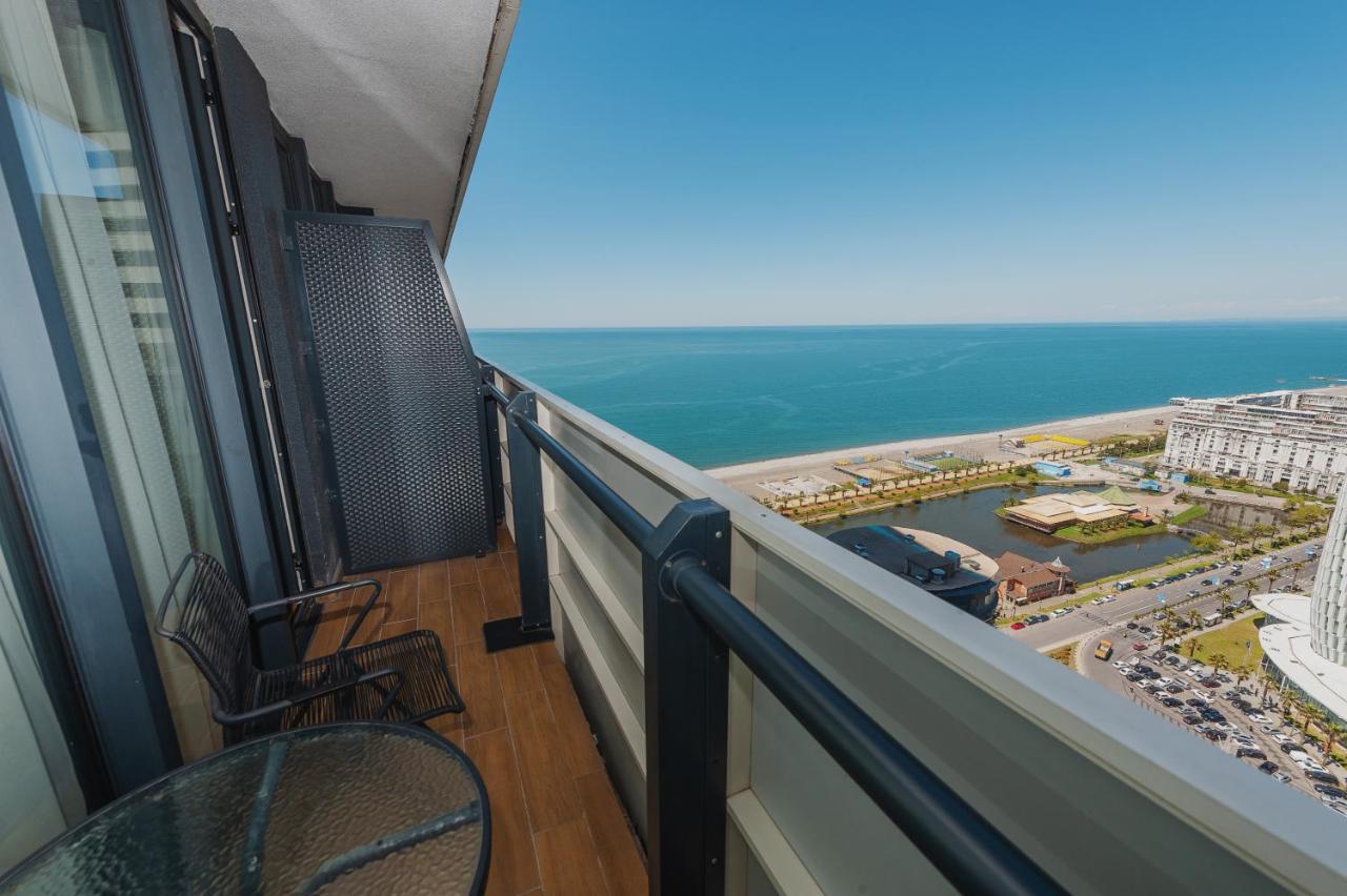 Panorama Aparthotel Orbi City Батумі Екстер'єр фото